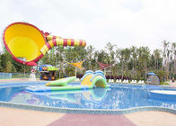 Big Holiday Resort อุปกรณ์สันทนาการน้ำสวนสนุก Tornado Water Slide