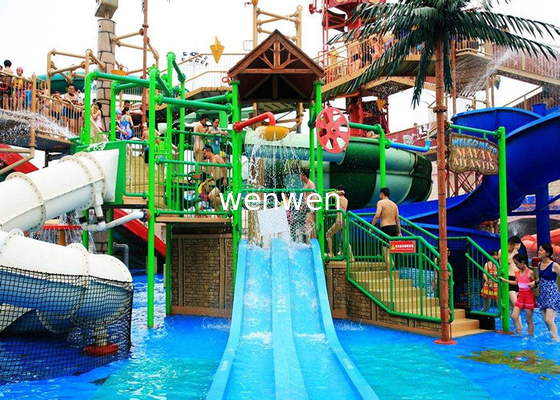 Family Aqua สนามเด็กเล่นอุปกรณ์ Water House Fun Water Park