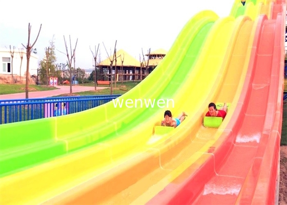 สไลด์น้ำความเร็วสูงแบบกรีดร้องกลางแจ้งเครื่องเล่นสไลด์น้ำที่น่าตื่นเต้น